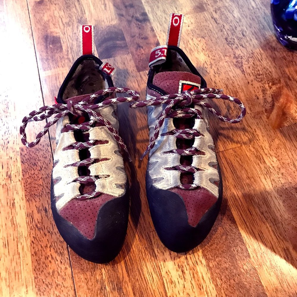 Five Ten Women's Siren Climbing Shoe